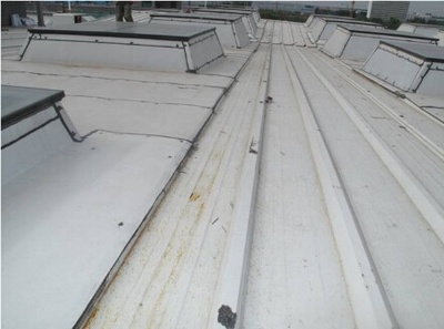 压型钢板屋面渗漏水维修治理